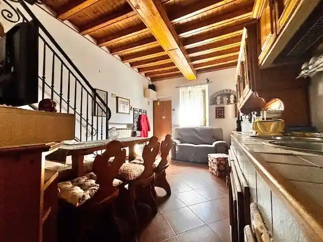 Casa indipendente in vendita a Sesto Fiorentino