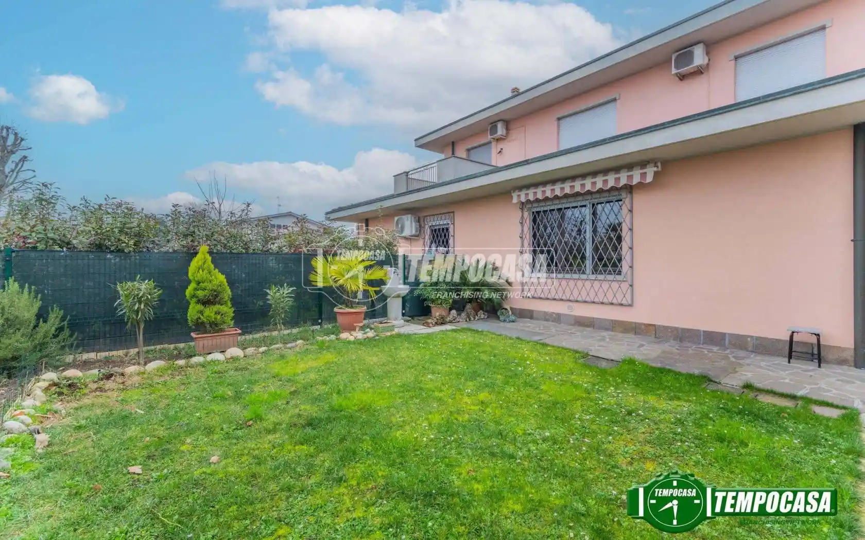 Appartamento in vendita a Marcallo con Casone