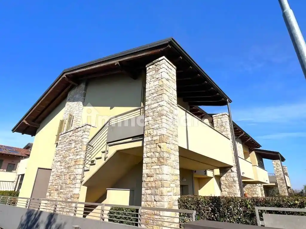 Appartamento in vendita a Capriate San Gervasio