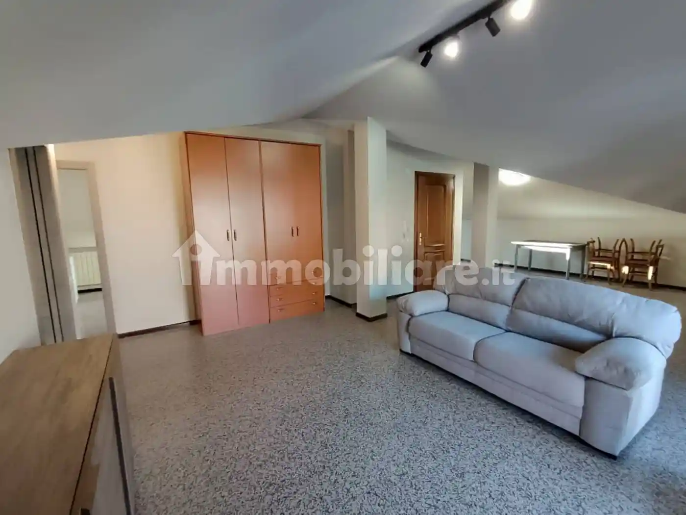 Appartamento in affitto a Alba