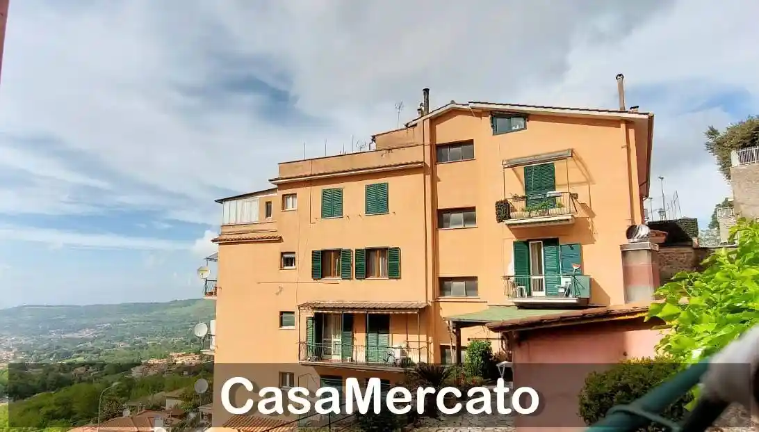 Appartamento in vendita a Rocca di Papa