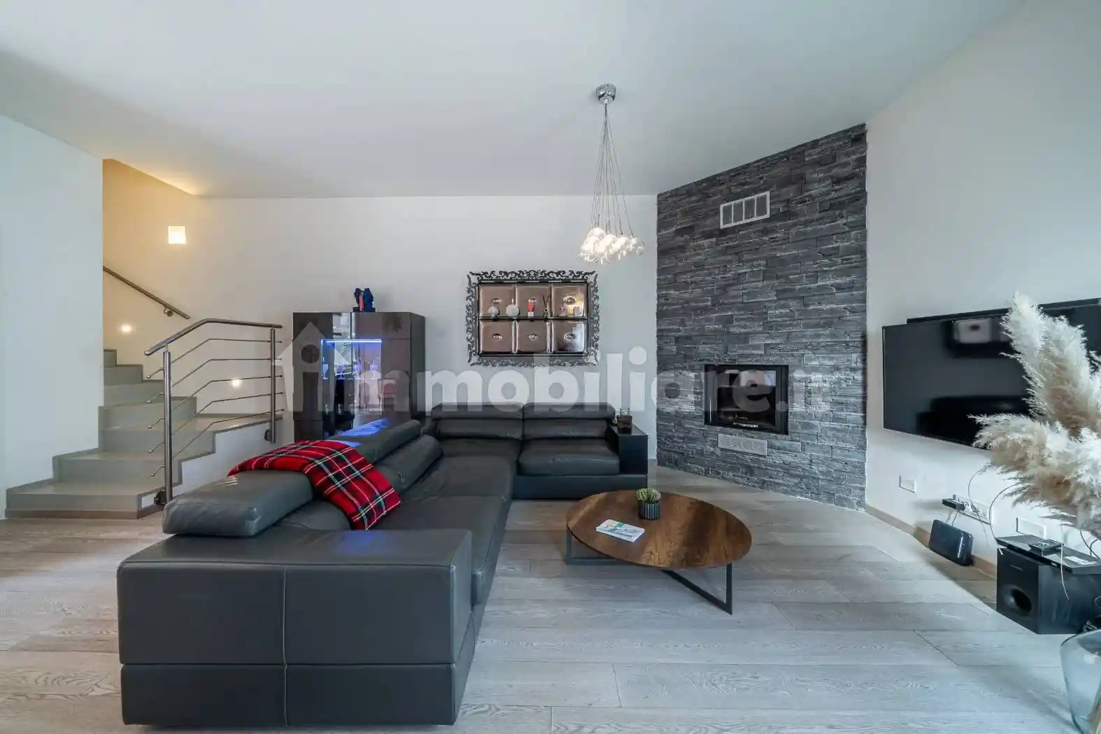 Villa in vendita a Sant'Ilario d'Enza