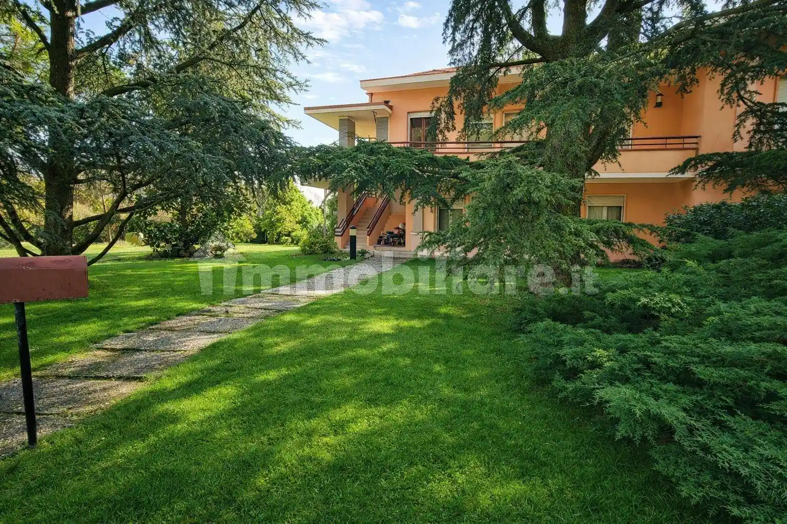 Villa in vendita a Pesaro