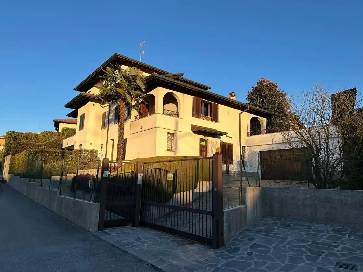 Villa in vendita a Fino Mornasco