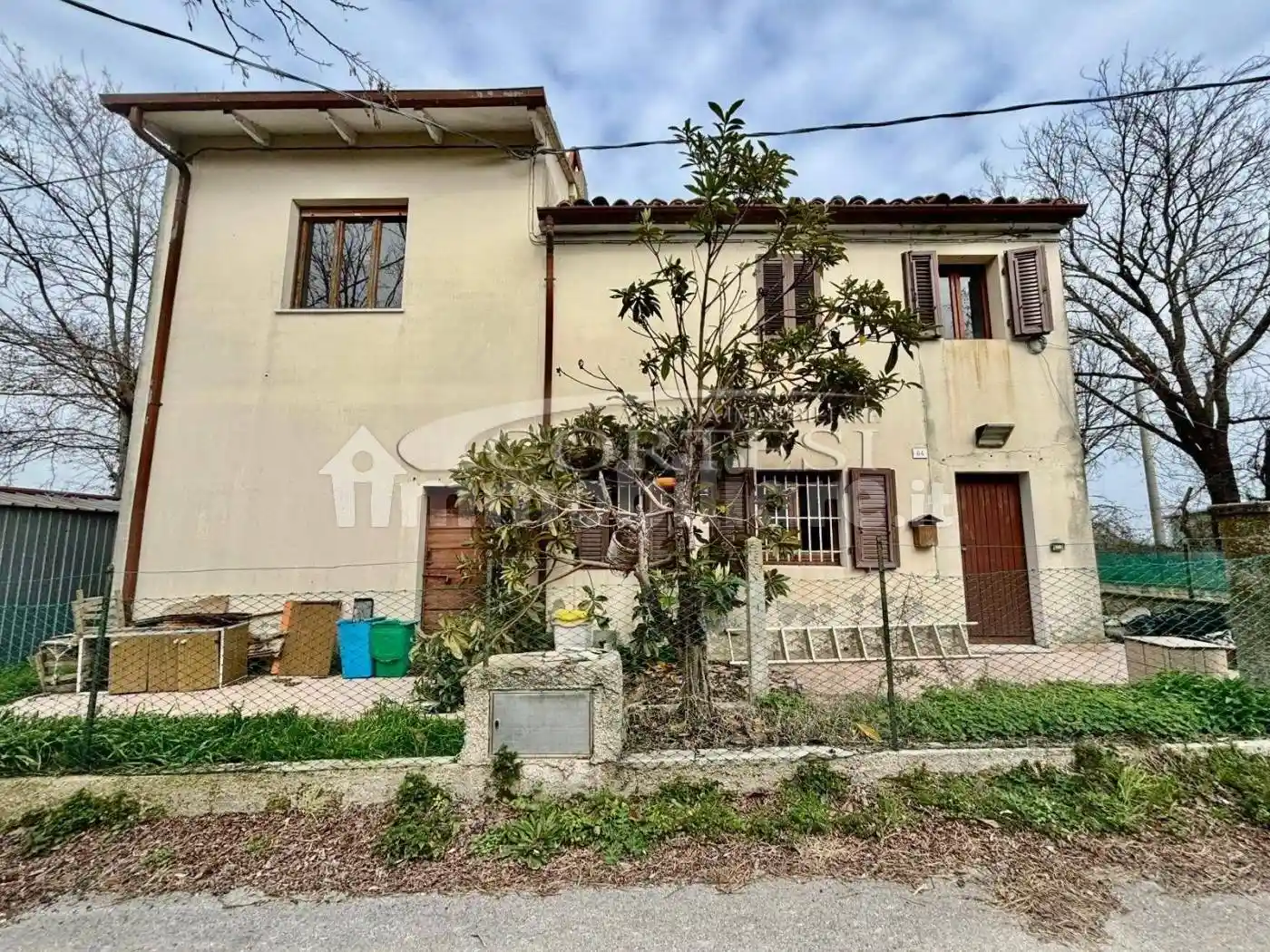 Casa indipendente in vendita a Fano