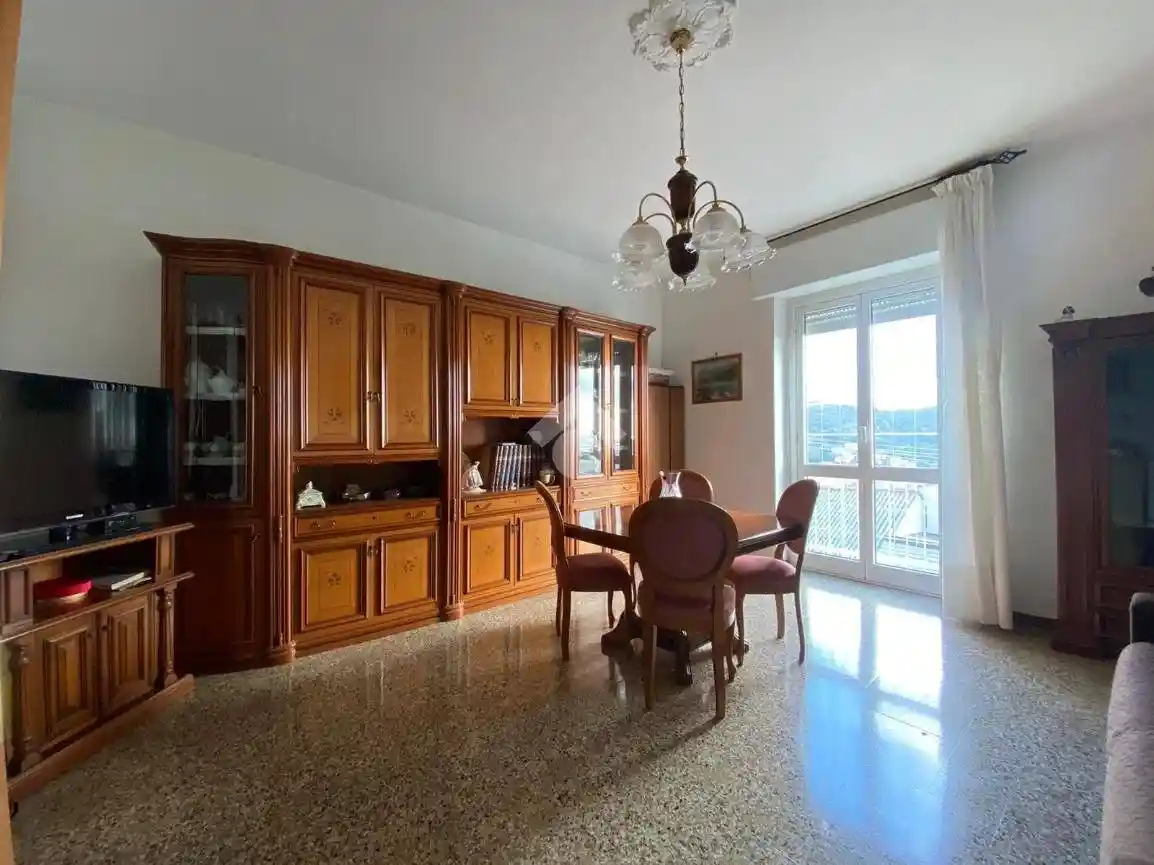 Appartamento in vendita a Genova