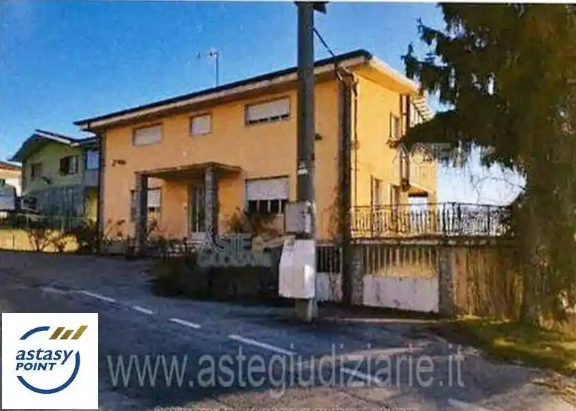 Casa indipendente in vendita a Fossano
