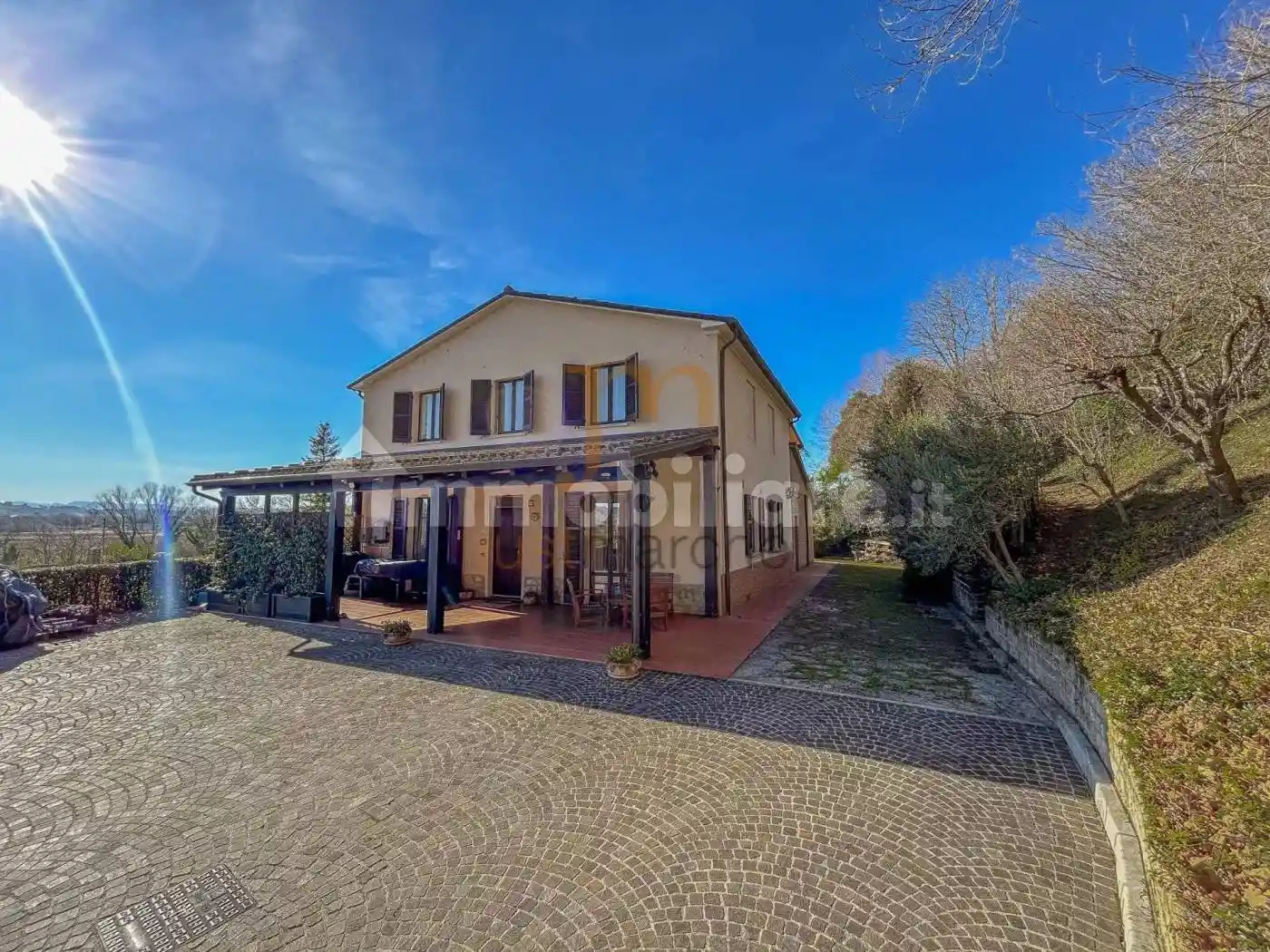 Villa in vendita a Mondavio