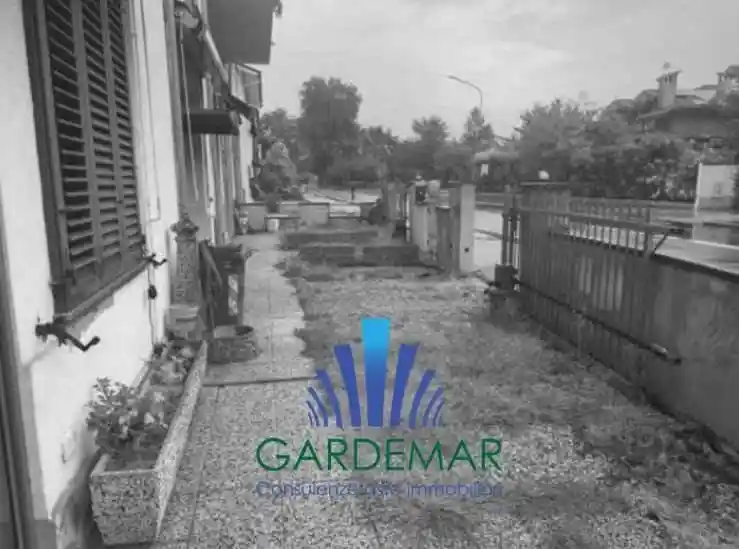 Appartamento in vendita a Tresignana