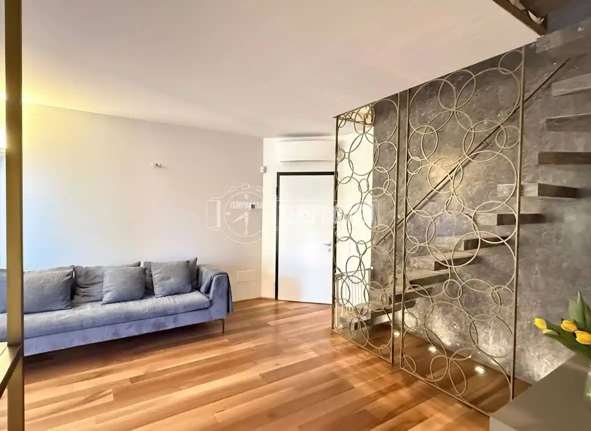 Appartamento in vendita a Monza