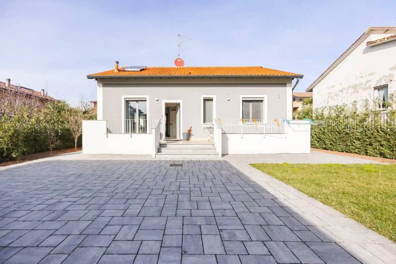 Villa - foto 2
