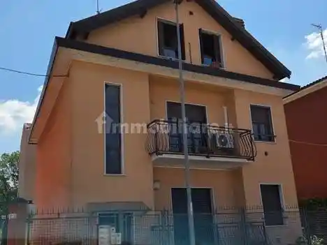 Appartamento in vendita a Rozzano