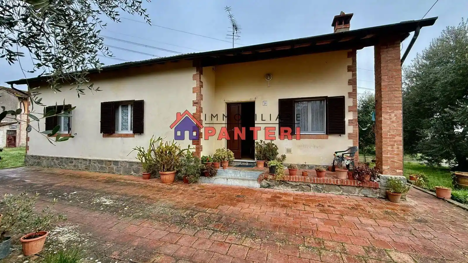 Villa in vendita a Pescia