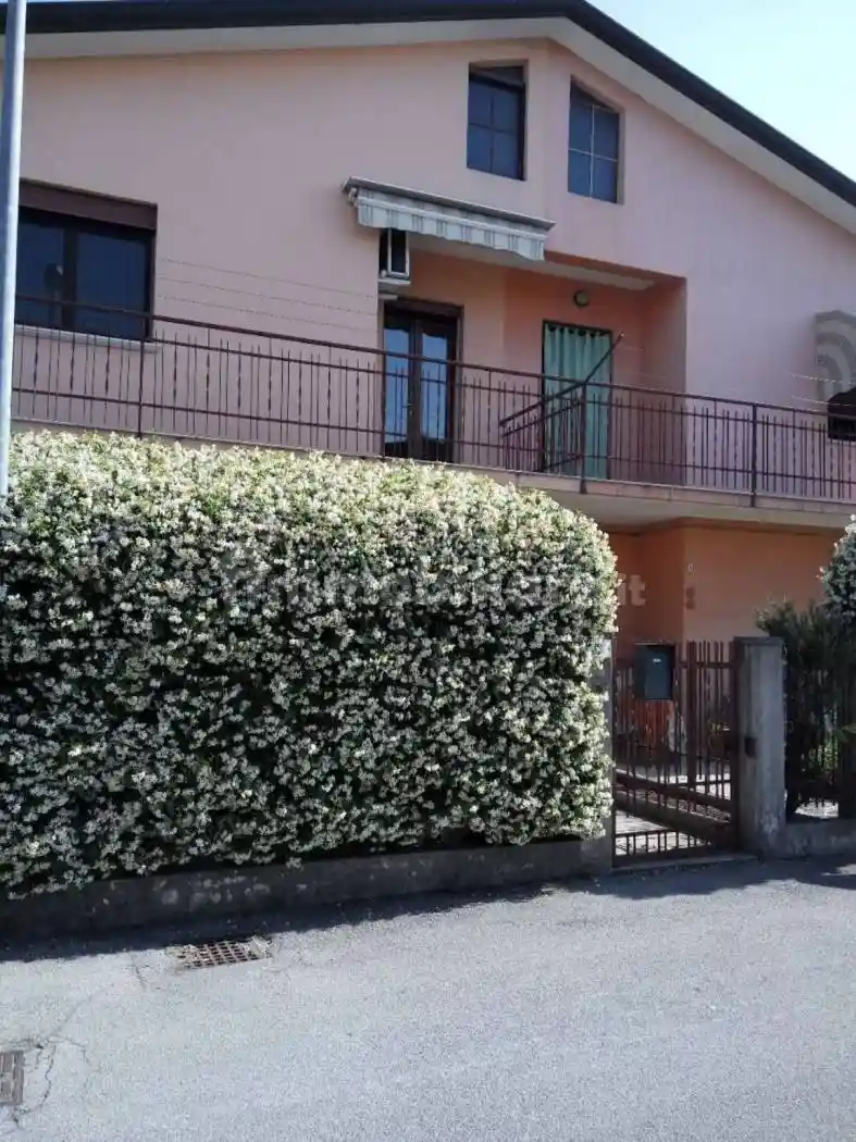 Villa in vendita a Santa Maria di Sala