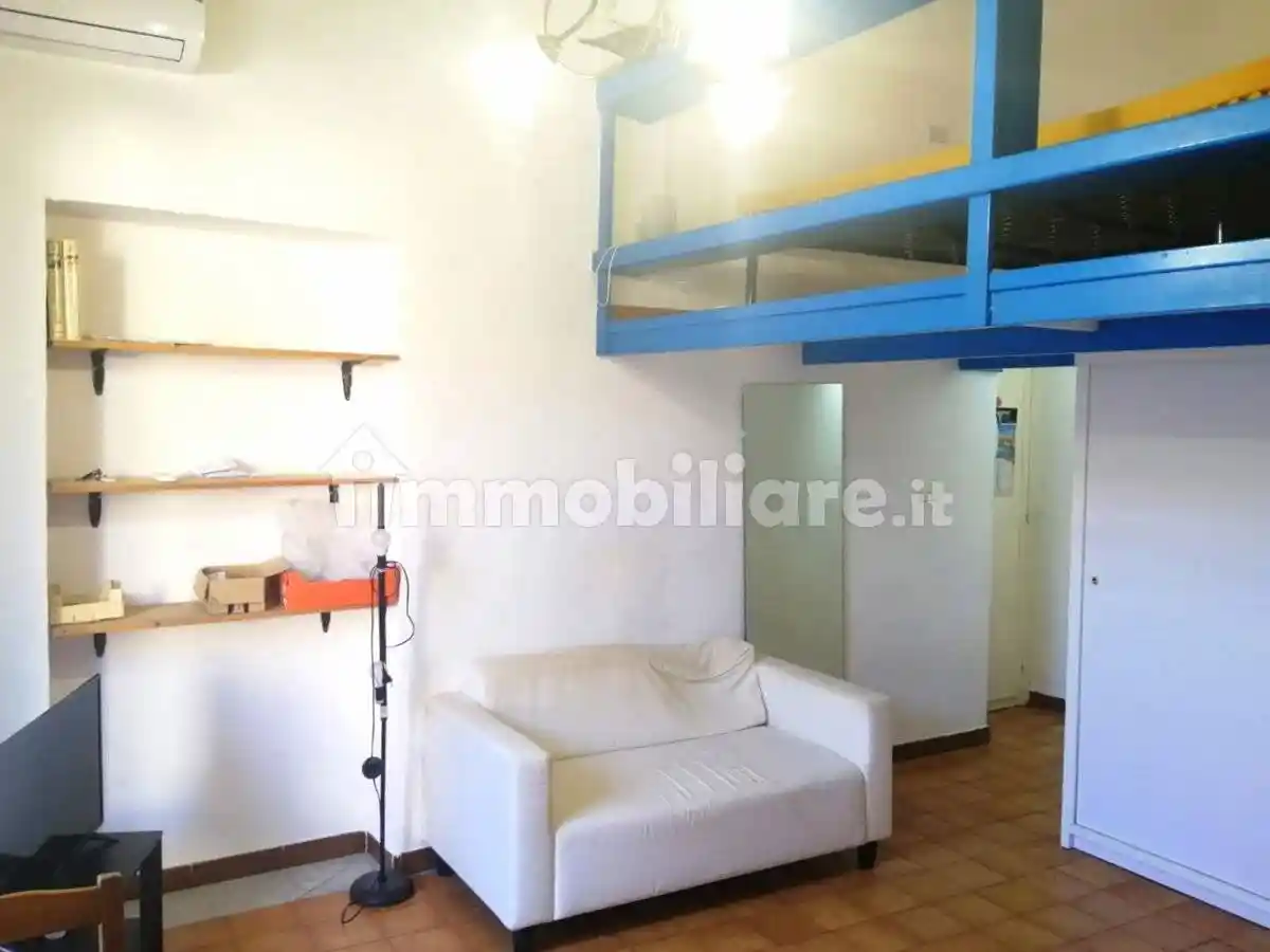 Appartamento in affitto a Napoli