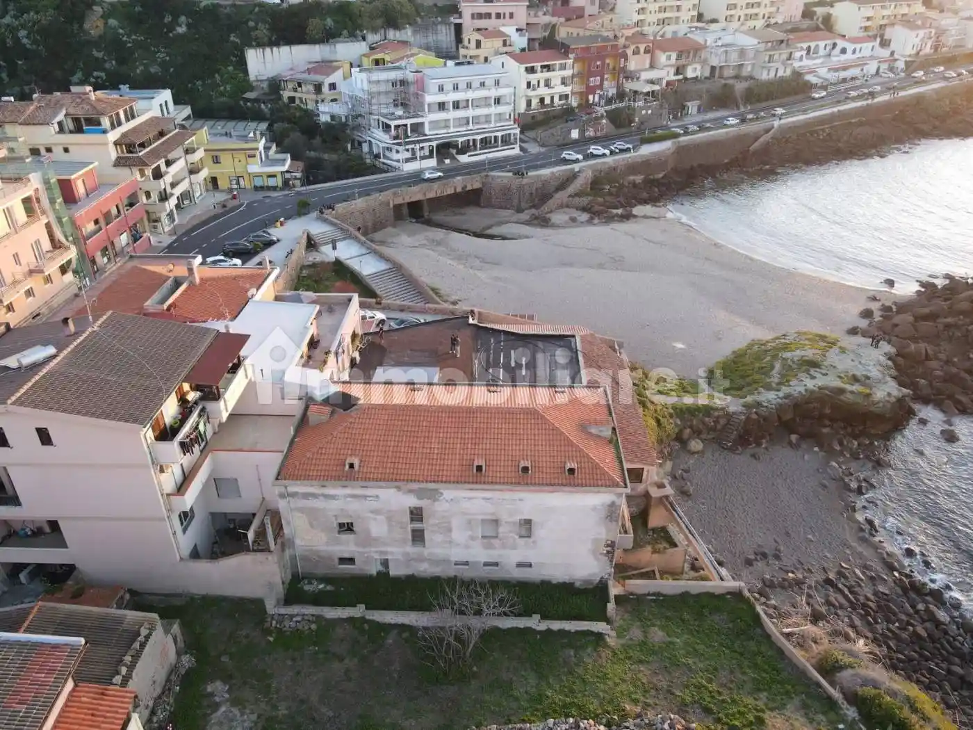 Palazzo - Edificio in vendita a Castelsardo