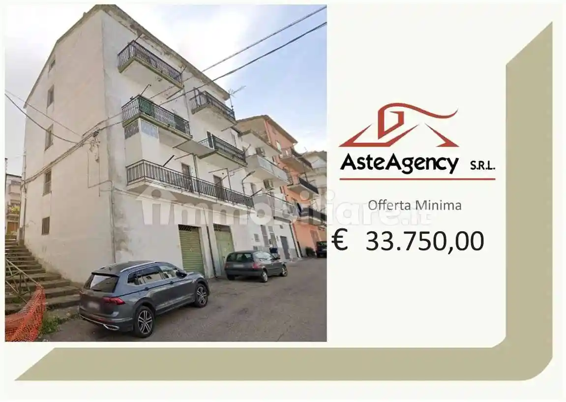 Appartamento in vendita a Pomarico