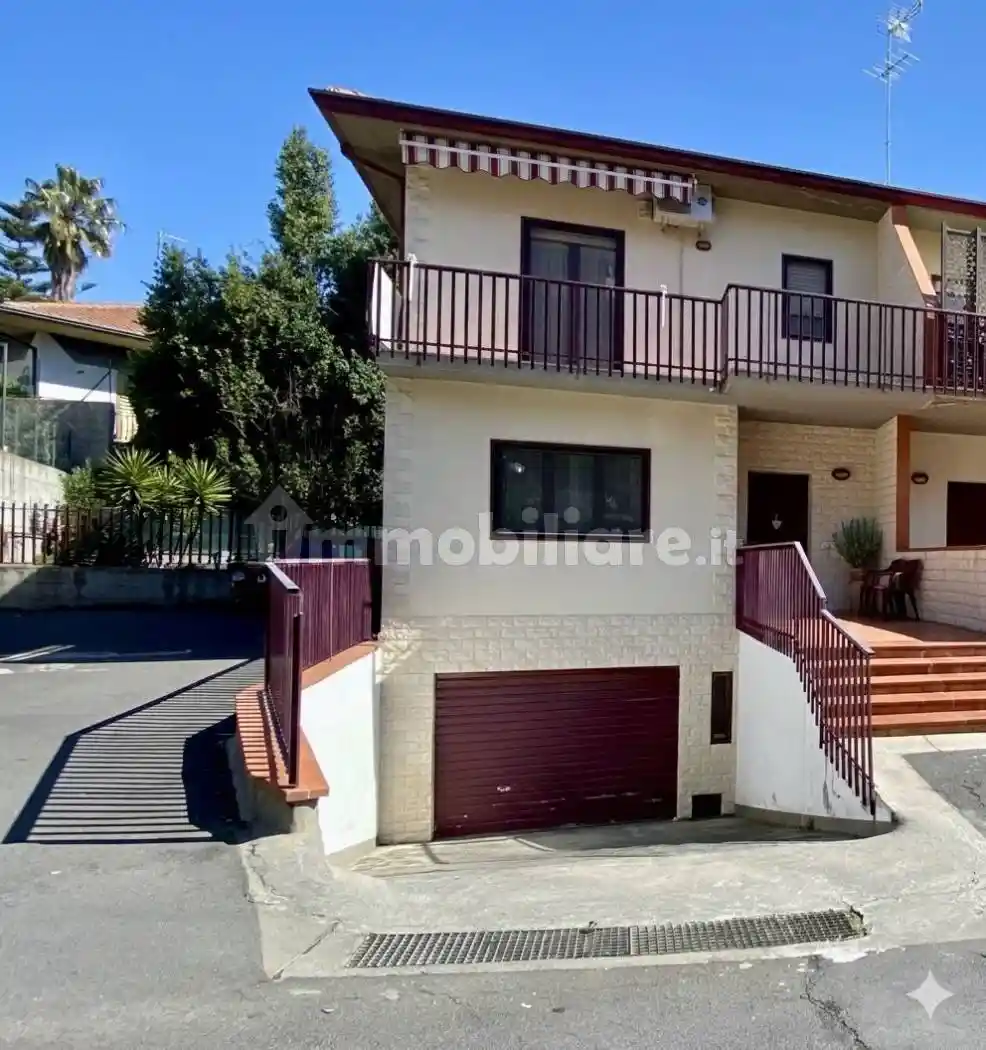 Villetta a schiera in vendita a San Pietro Clarenza