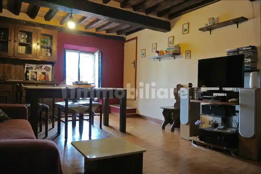 Appartamento in vendita a Sarteano