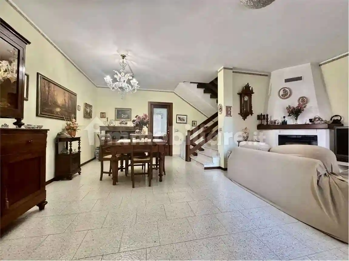 Villetta a schiera - foto 4