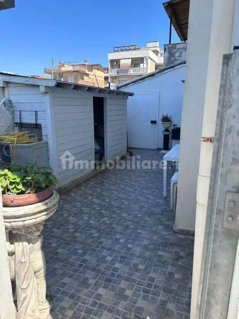 Appartamento in vendita a Pomezia