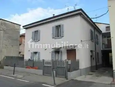 Appartamento in vendita a Limbiate