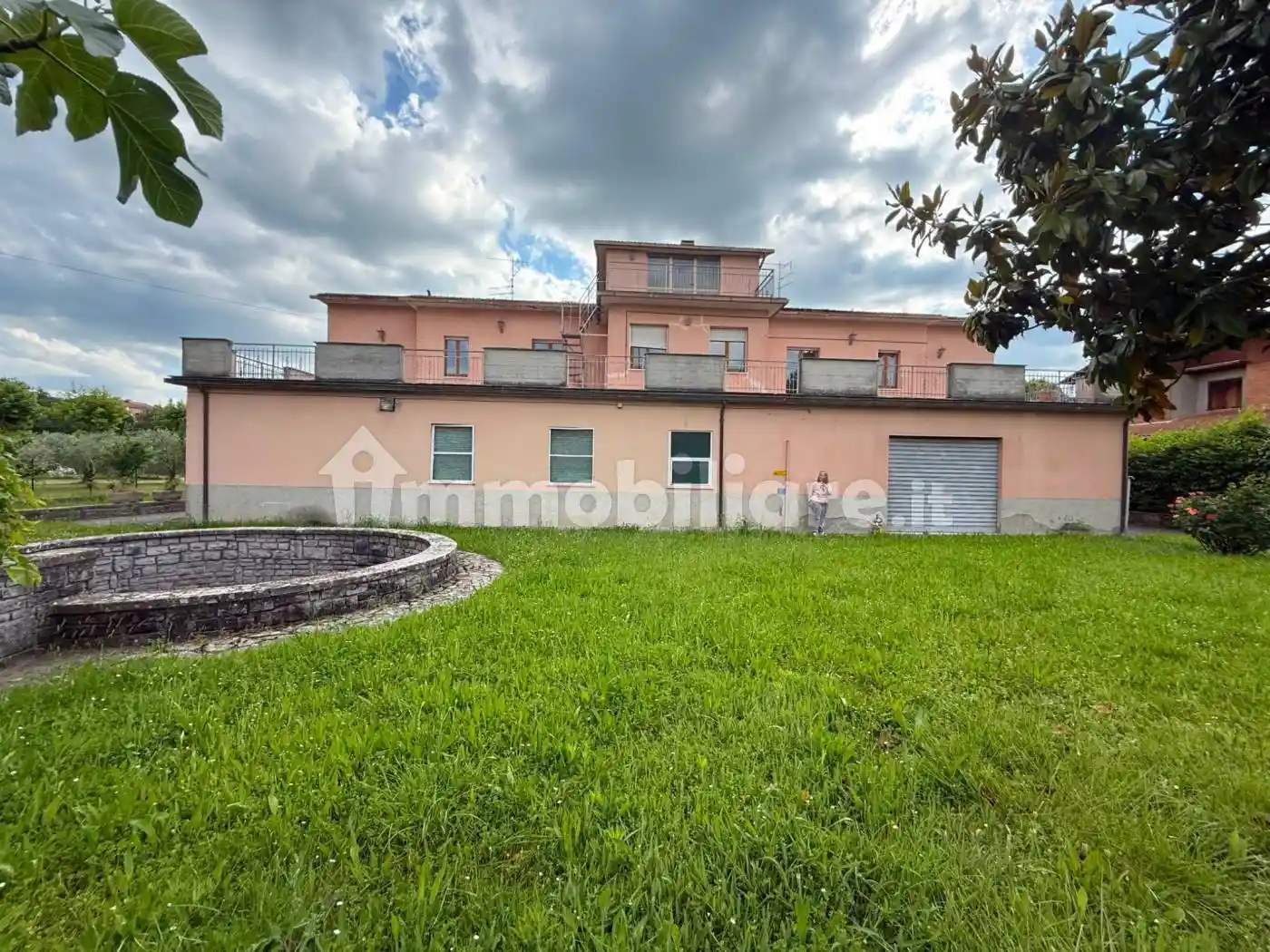 Villa in vendita a Sarteano