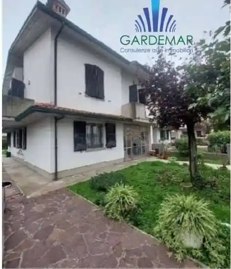 Appartamento in vendita a Russi