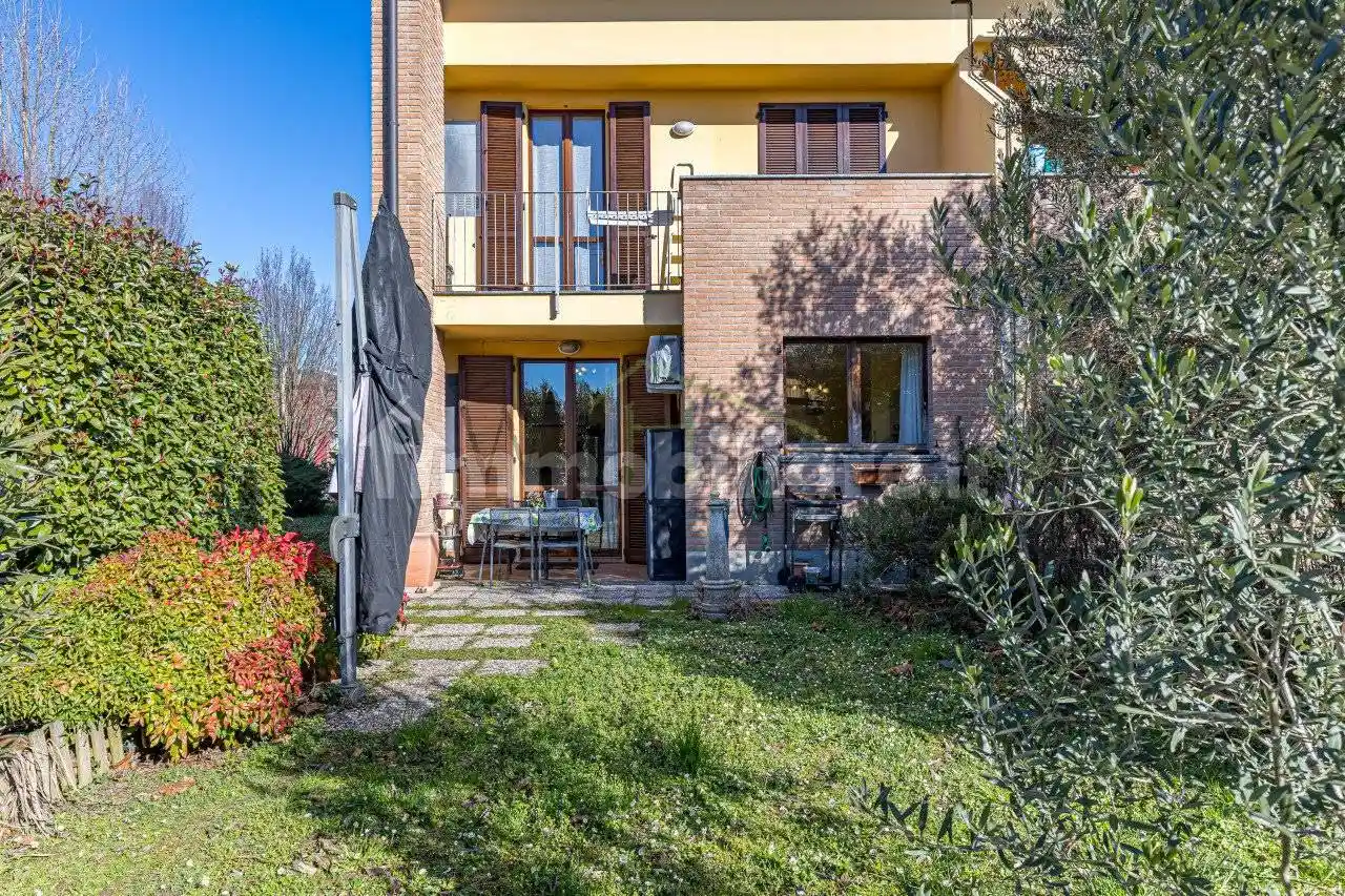 Appartamento in vendita a Merone