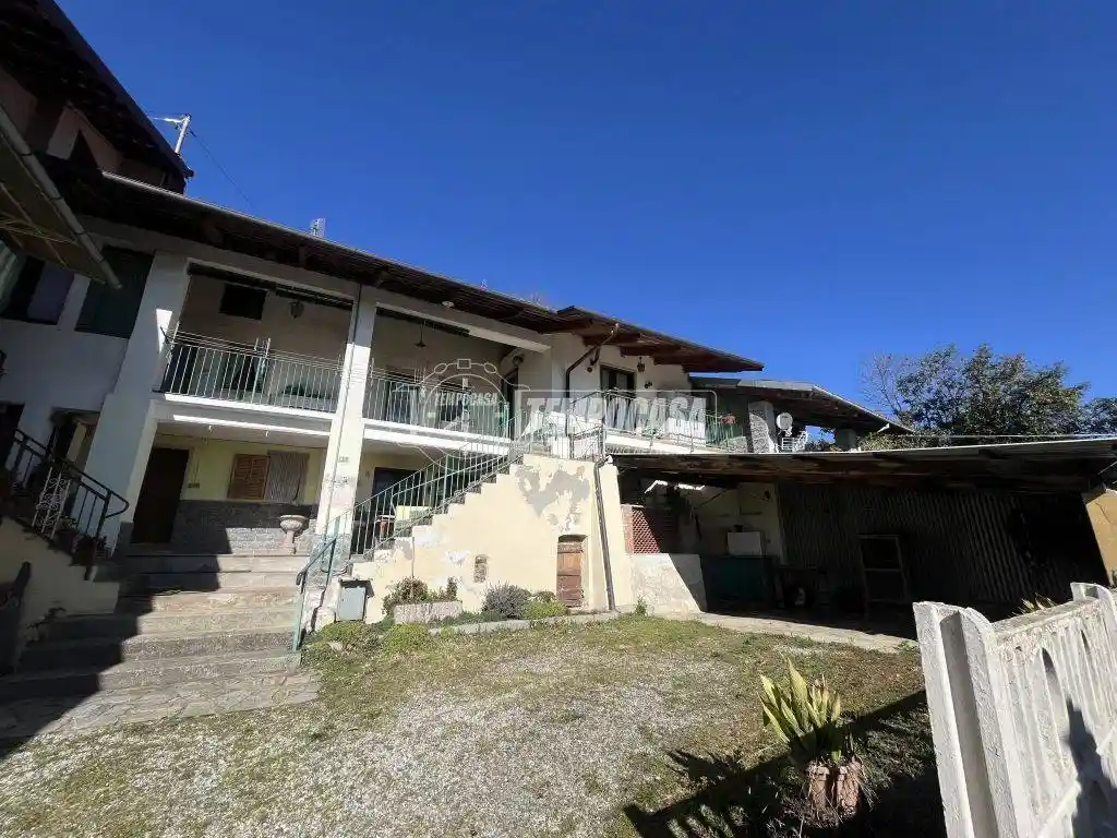 Casa indipendente in vendita a Castellamonte
