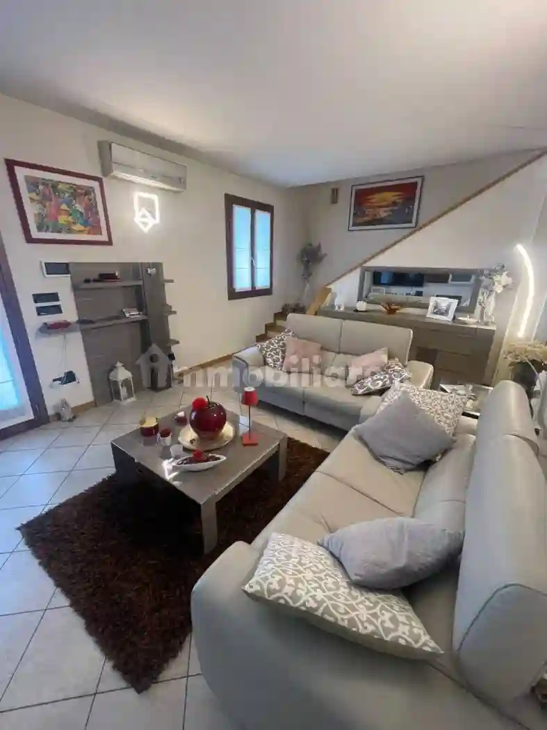 Villetta a schiera - foto 3