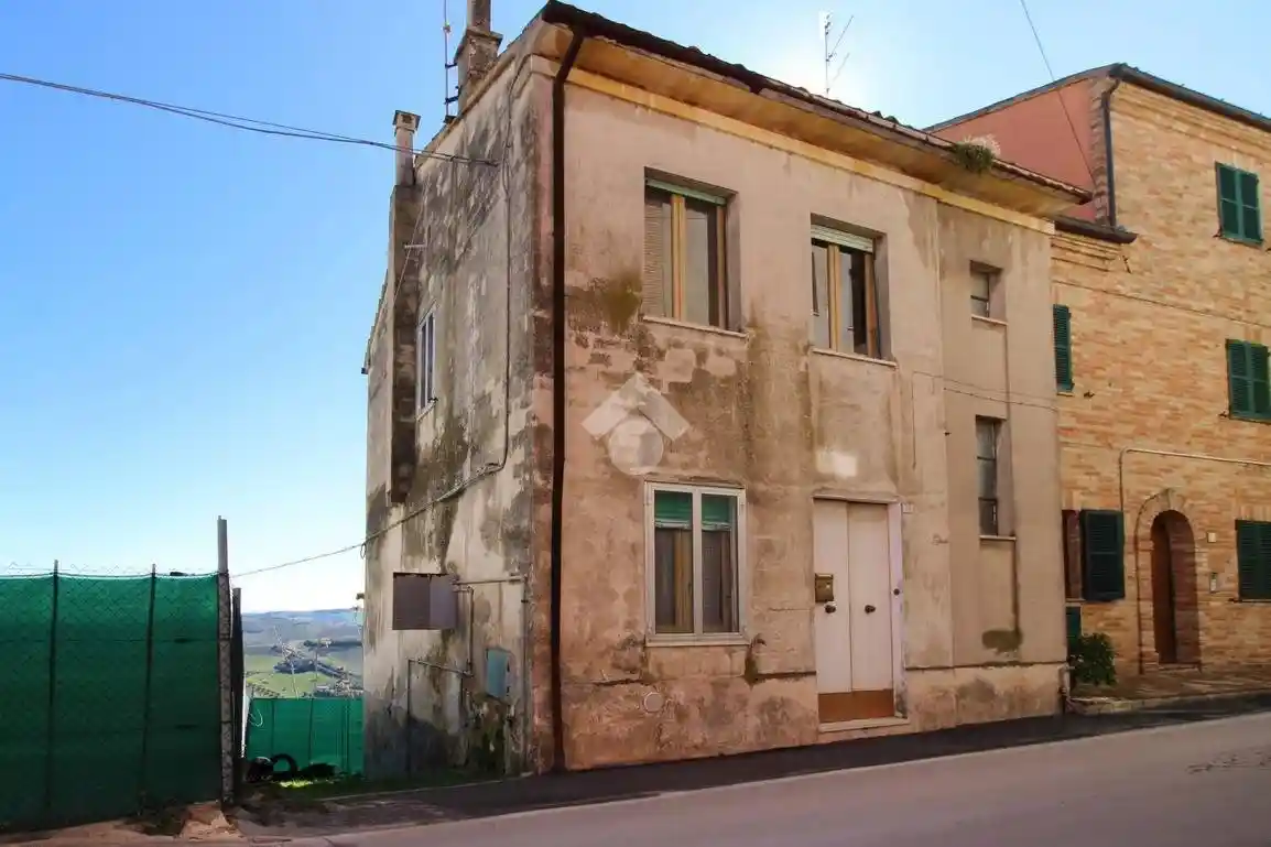 Casa indipendente in vendita a Fermo