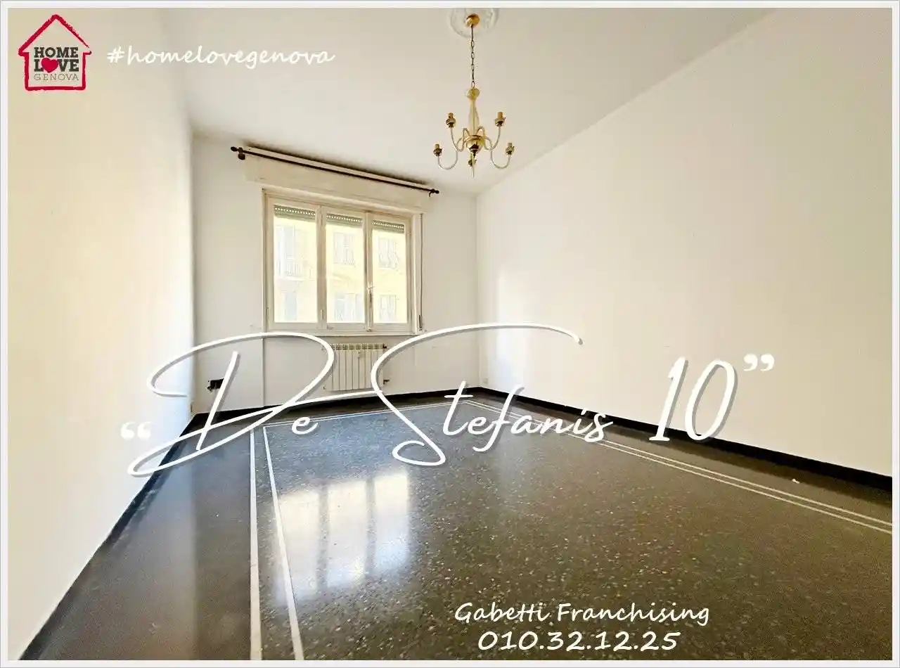 Appartamento in vendita a Genova