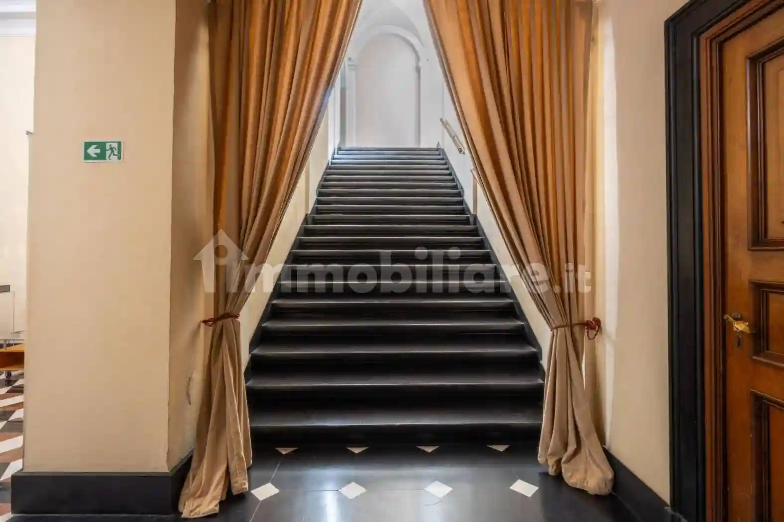 Palazzo - Edificio - foto 4