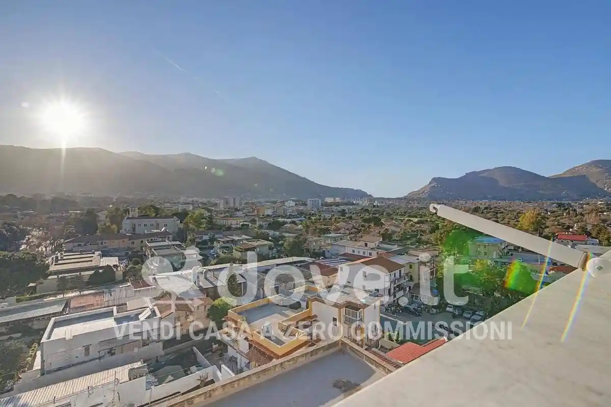 Appartamento in vendita a Palermo
