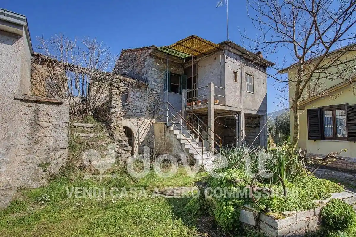 Casa indipendente in vendita a Ferentino