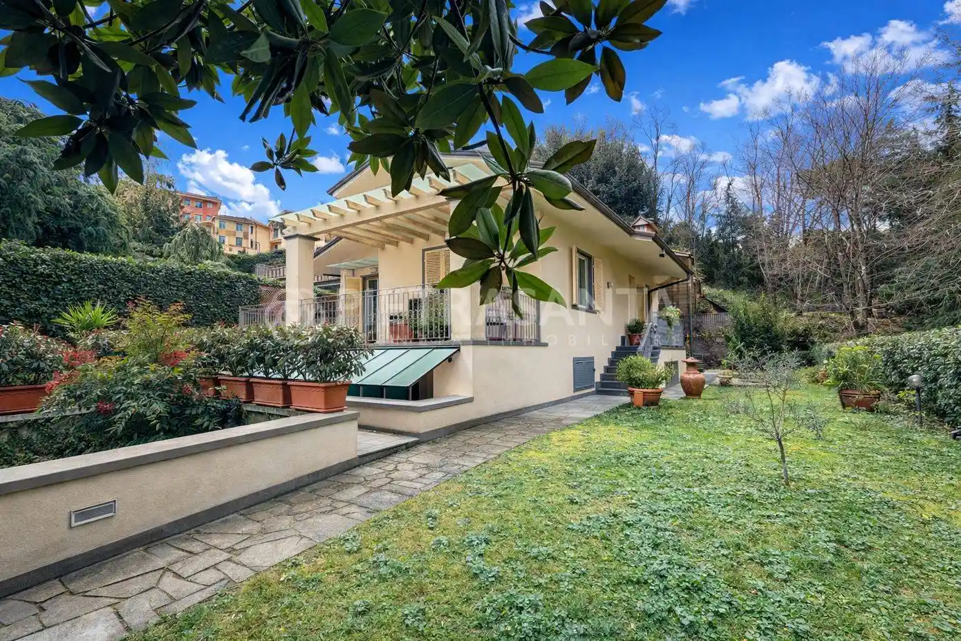 Villa in vendita a Pietrasanta