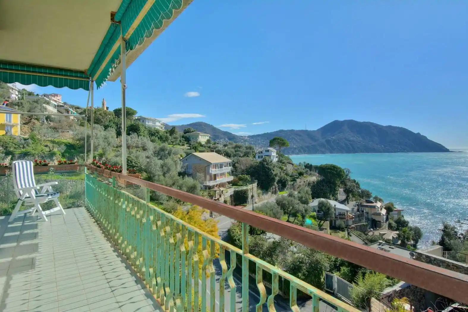 Appartamento in vendita a Sori