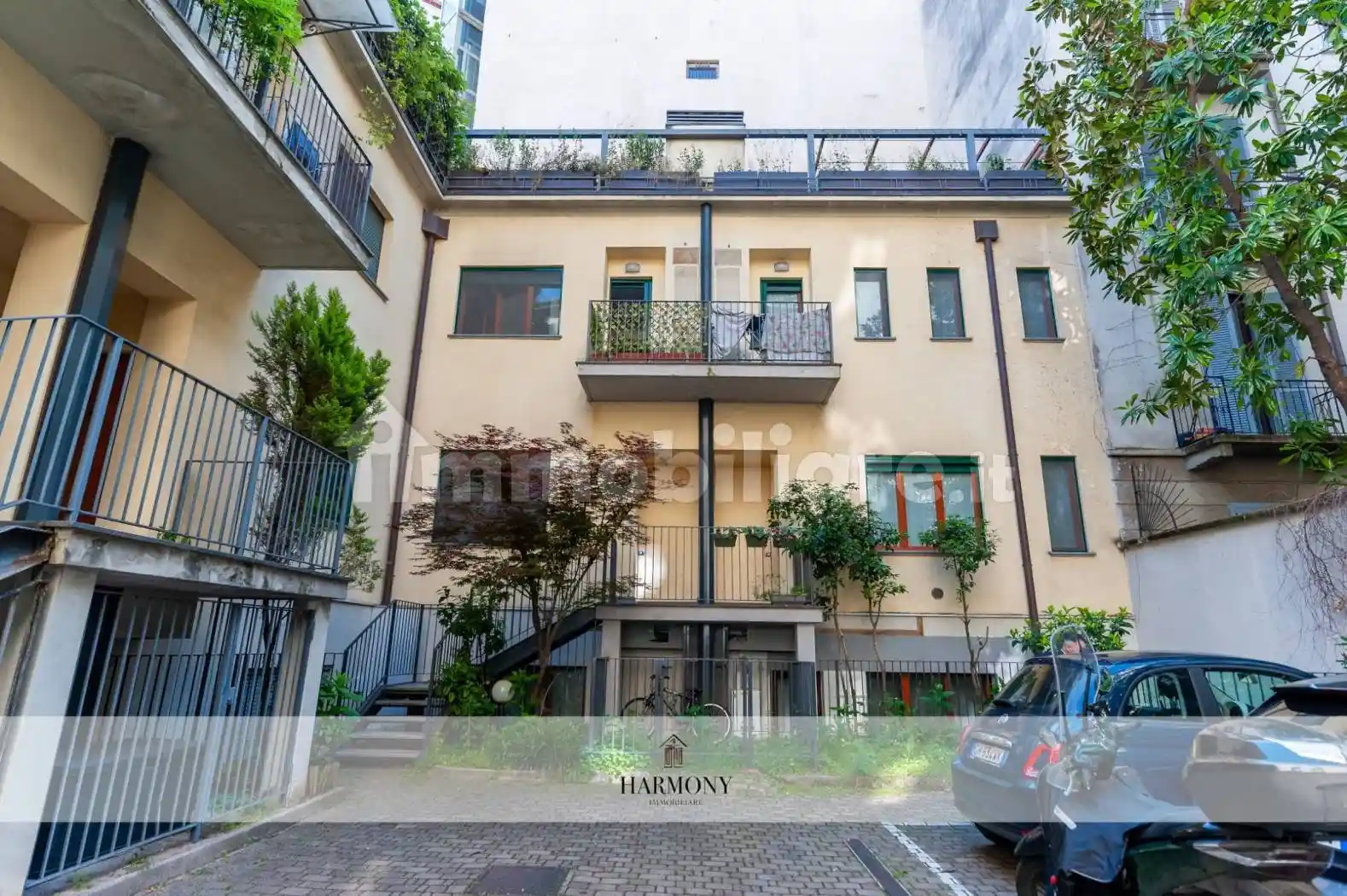 Casa indipendente in vendita a Milano