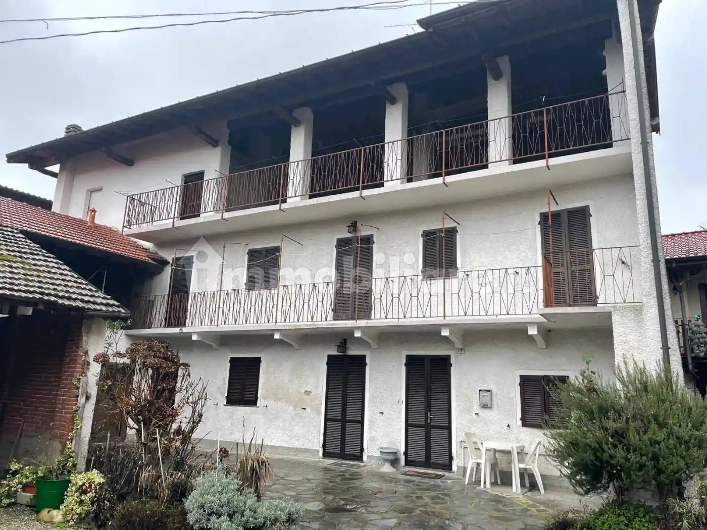 Casa indipendente in vendita a Pombia