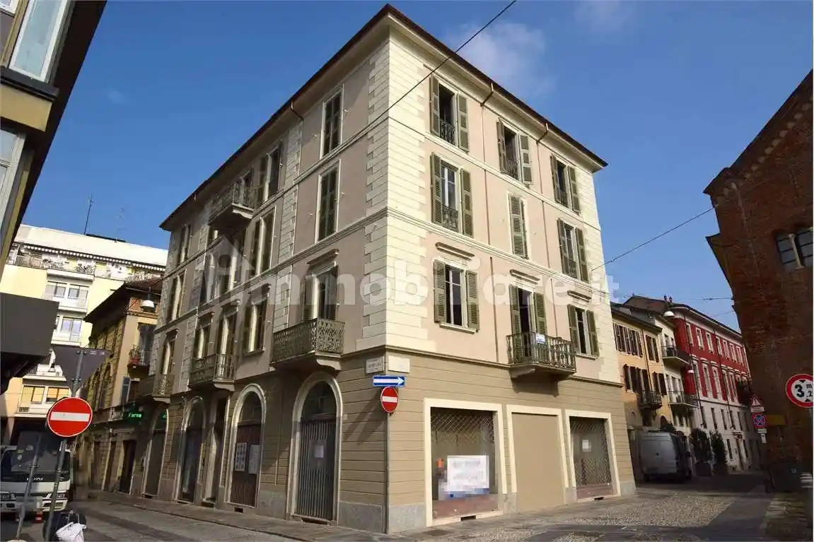 Appartamento in vendita a Vercelli