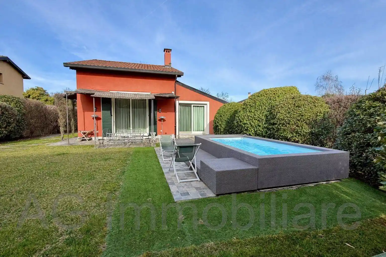 Villa in vendita a Bogogno