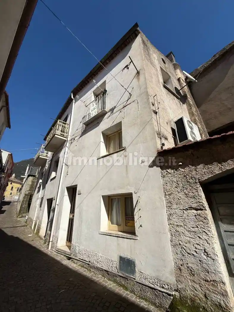 Casa indipendente in vendita a Capriati a Volturno