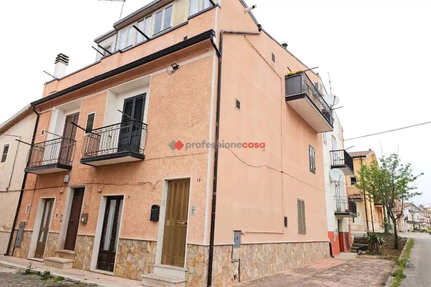 Casa indipendente in vendita a Rignano Garganico