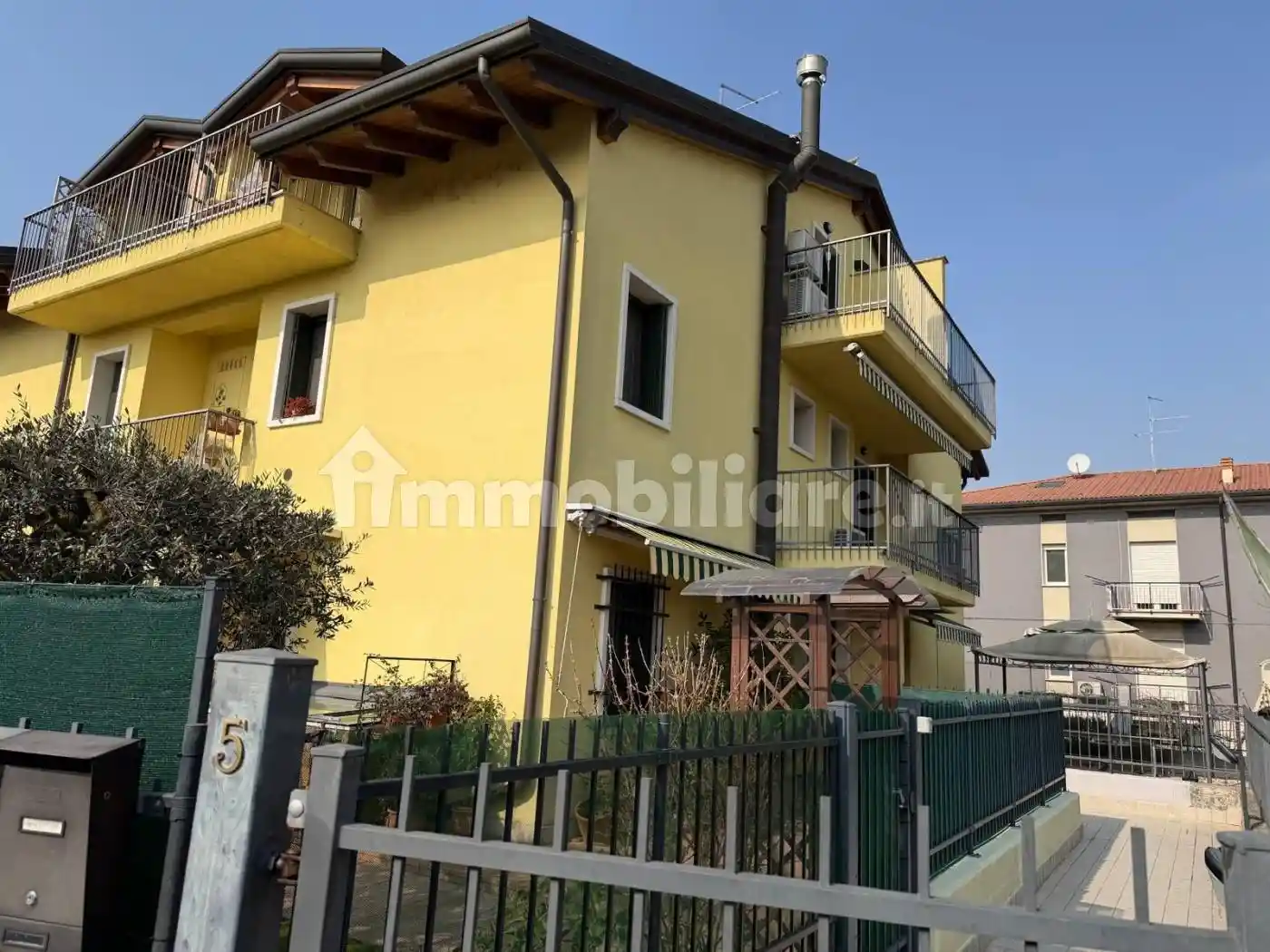 Appartamento in affitto a Castel d'Azzano