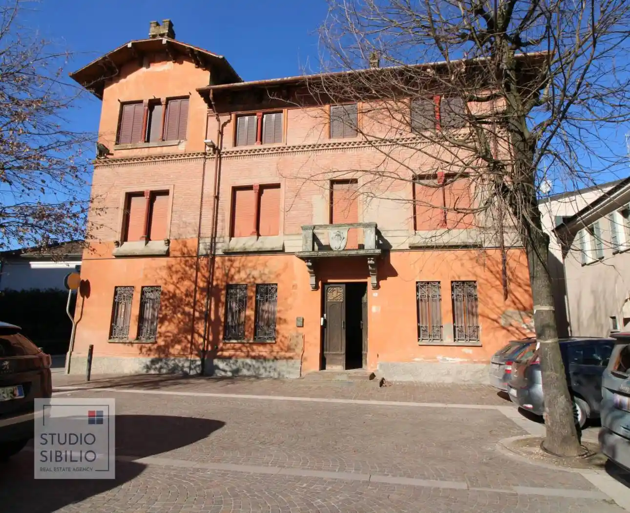 Palazzo - Edificio in vendita a Rodigo