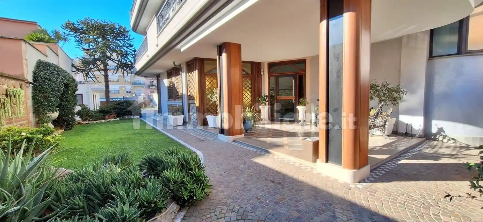 Appartamento in vendita a Aprilia