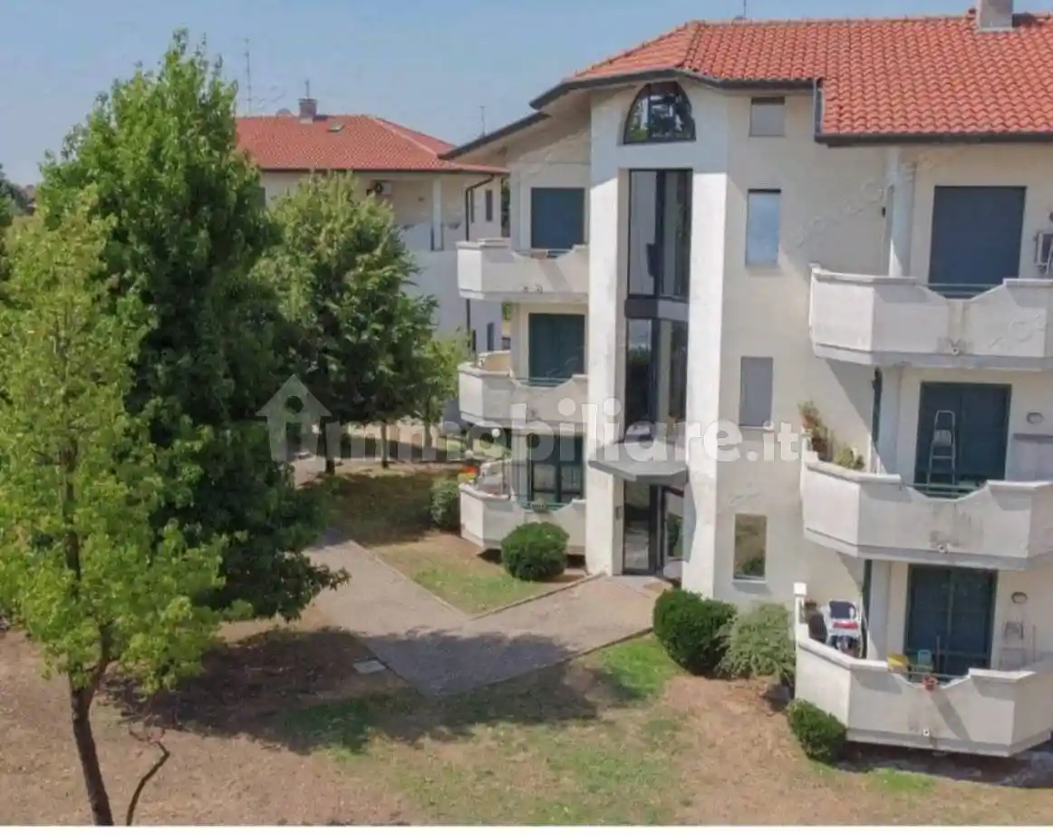 Appartamento in vendita a Lainate