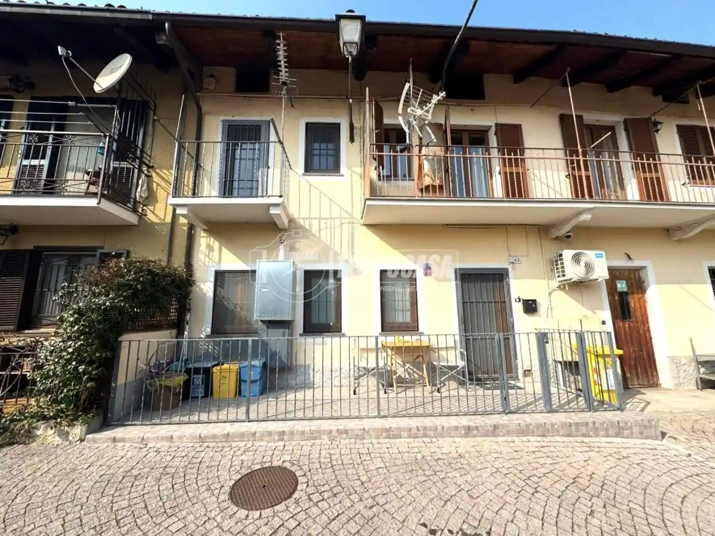 Casa indipendente in vendita a La Cassa