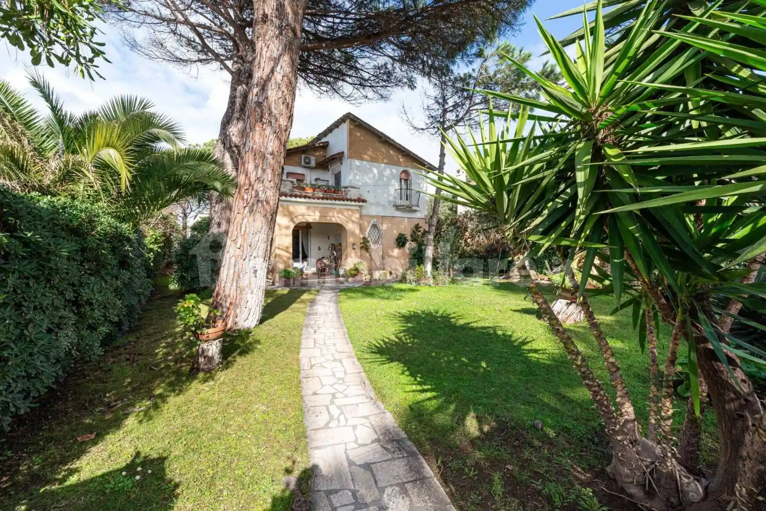 Villa in vendita a Fiumicino